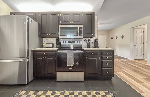 Sarasota House | 3-bedroom home in Sarasota with fitness room