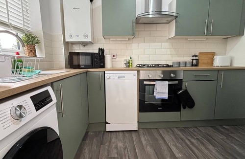 Shrewsbury House | 3 Bedroom Home near Royal Shrewsbury Hospital