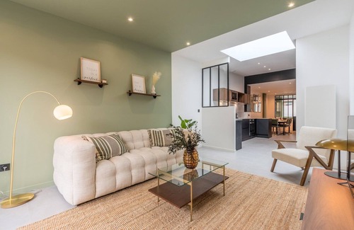 Marcq-en-Baroeul House | 3 bedroom house with garden, free parking