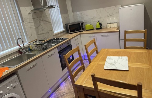 Bradford House | 3 Bedroom House in Bradford