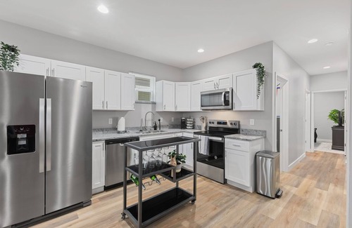 Indianapolis House | 3-bedroom house in Indianapolis - just 9 minutes from the convention center!