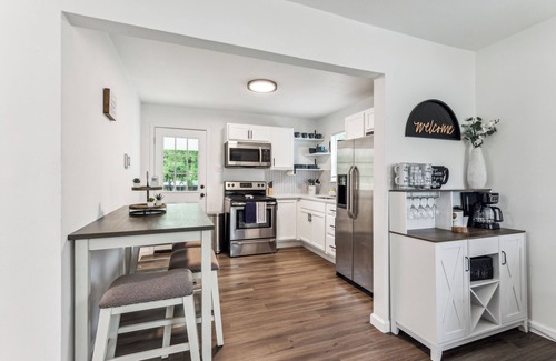 Eastside Promise Neighborhood House | 3-bedroom house in charming San Antonio with AC, WiFi