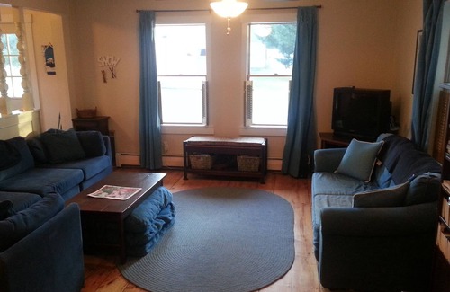 Stratton House | 3-bedroom House North Of Sugarloaf Mtn, Gas Fireplace, WiFi