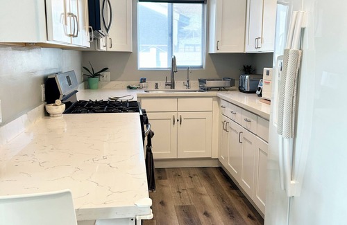 Duarte House | 3-bedroom Luxury house in charming Duarte near City of Hope