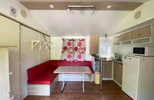 Saint-Pompont House | 3-bedroom mobile home - uncovered terrace (bunk beds) sleeps 6