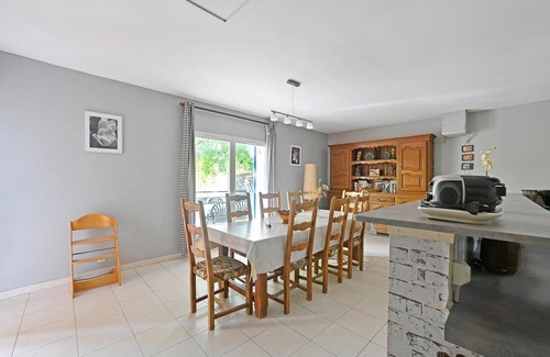 Mazan House | 3 bedroom nice home in Mazan