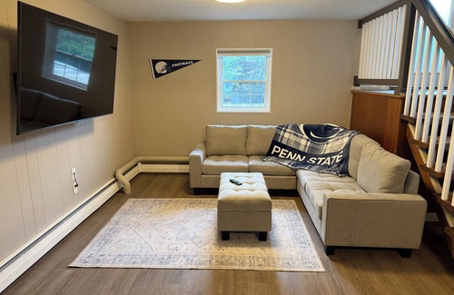 Park Forest Village House | 3-bedroom Penn State house walk to restaurants!