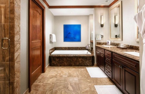 Vail Resort | 3 Bedroom Residence at The Ritz Carlton Club, Vail