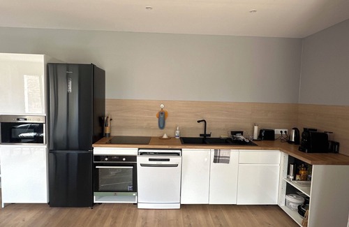 Luc-sur-Mer House | 3-bedroom seaside house with garden and parking. Pets welcome.