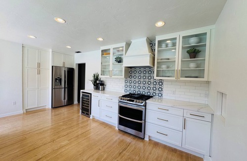 San Luis Obispo House | 3 Bedroom Spanish Style Ranch Retreat with Pool