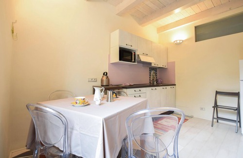 Massa Apartment | 3 bedroom stunning apartment in Massa