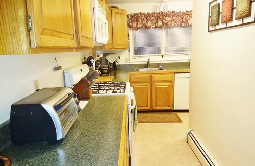 Stowe Area House | 3 Bedroom Townhouse privately set off of Mountain Road in the heart of Stowe