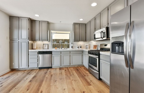 Windsor House | 3-bedroom vacation home just 10 minutes drive to Healdsburg Plaza