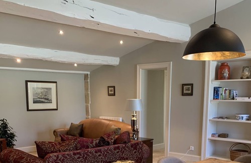 Saillans Cottage | 3 bedroom vineyard villa with private pool near St Emilion