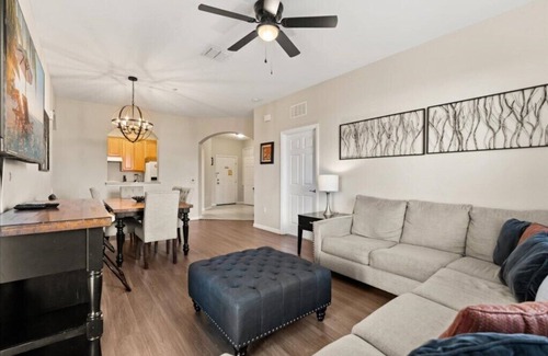 Florida Central Atlantic Coast Apartment | 3 Bedrooms/2 Bathrooms/Vista Cay (4814-405 CA)