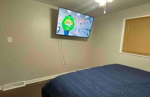 Winston - Salem House | 3 bedrooms close to downtown, Hospital & college