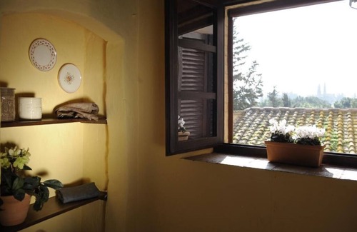 Colle di Val d'Elsa Apartment | 3 bedrooms + 2 bathrooms apt in the Tuscan countryside in Colle di Val d'Elsa