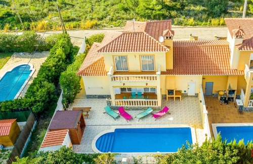 Les Tres Cales Villa | 3 bedrooms villa at Les Tres Cales 300 m away from the beach with private pool jacuzzi and enclosed garden