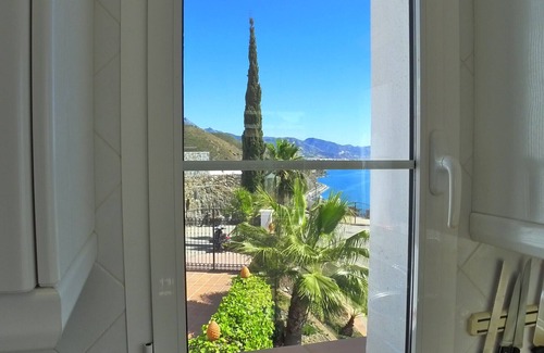 Torrox Costa Villa | 3 Bedrooms | Villa Ladera | CG R999
