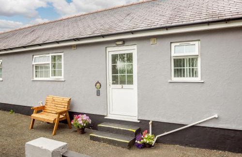 Pentraeth House | 3 Black Horse Cottages