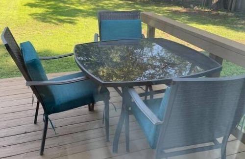 Arlington House | 3 blocks from AT&T Stadium 2 bedroom-sleeps 6