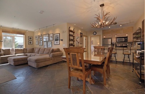 Mammoth Lakes Condo | 3 BR 2 BA Ski-in & Ski-out, 50 steps to ski run, unbelievable location!
