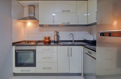 Kaleici Apartment | 3-BR Cozy Flat Near Kaleici/Central of Antalya,Free Wifi for Families or Friends