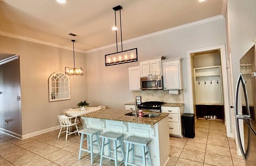Highlands - Perkins House | 3 BR home just minutes from LSU in a gated community