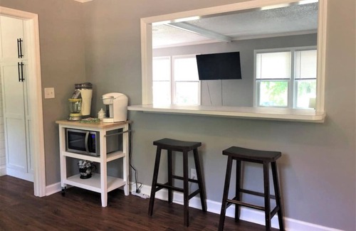 Mount Pleasant House | 3 BR House with fenced in yard 5 miles to beach Pet Friendly