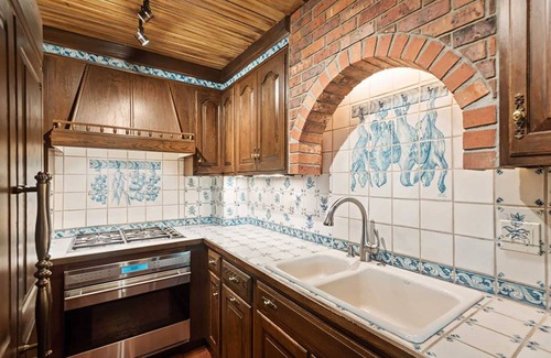 Snowmass Village Apartment | 3 BR *TRUE Ski-in/Ski-out* Penthouse!