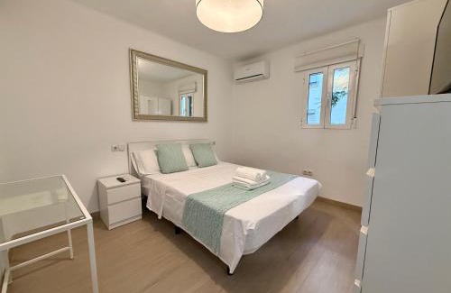 Los Remedios Apartment | 3 Double Beds - Great Area, Perfect for Families