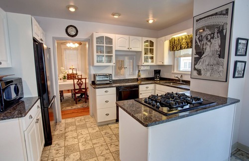 Atlantic City House | 3 House from the Beach.Ocean Views from EVERY ROOM!