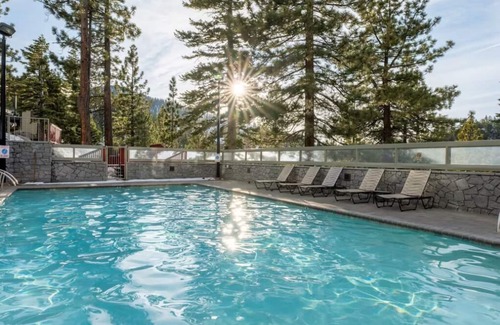 Tahoe Village House | 3 Inviting Villas w/Sports Courts & 15 Hot Tubs – Ideal for Family Fun!