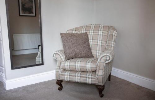 Much Wenlock Hotel | #3 - King Room at The Raven Aparthotel by PureStay