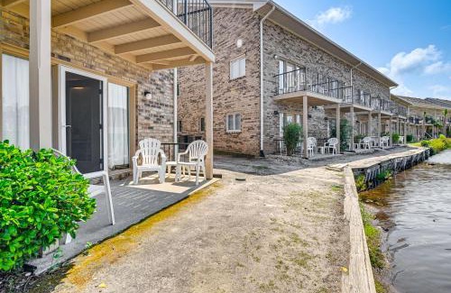 Surfside Beach Apartment | 3 Mi to Fishing Pier Comfy Myrtle Beach Condo