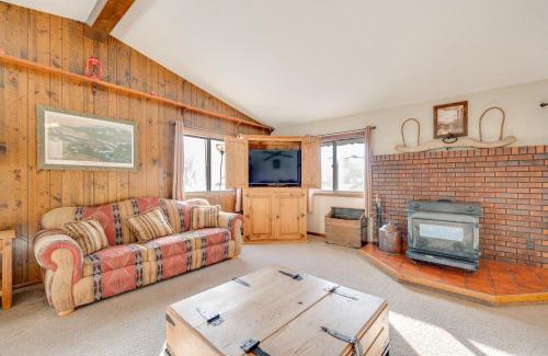 Estes Park House | 3 Mi to Rocky Mtn National Park Estes Park Cabin!