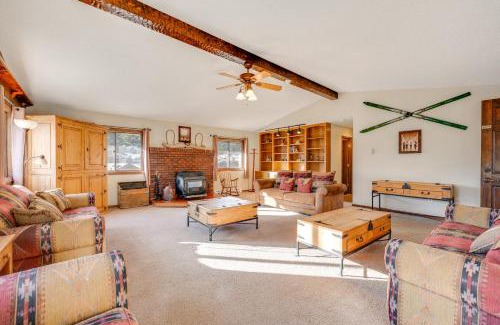Estes Park House | 3 Mi to Rocky Mtn National Park Estes Park Cabin!