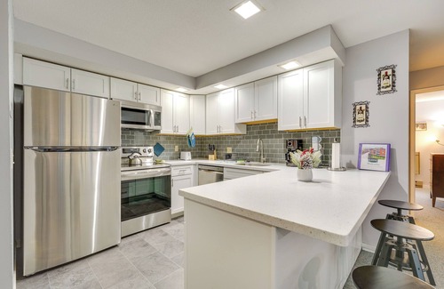 Mendon Condo | 3 Mi to Ski Slopes - Vermont Mountain Escape!