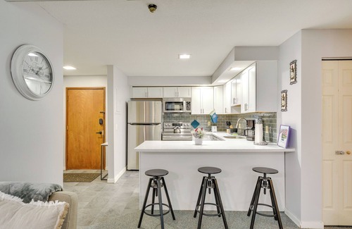 Mendon Condo | 3 Mi to Ski Slopes - Vermont Mountain Escape!