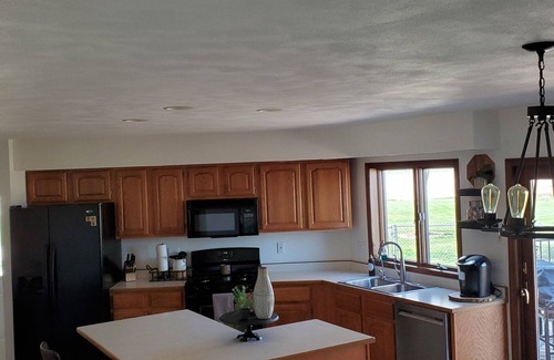 Oshkosh House | 3 miles from EAA