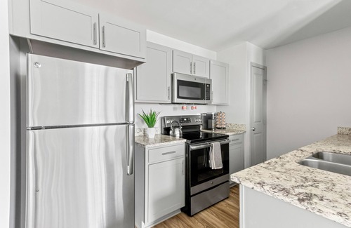 Sherwood Park Apartment | 3 mins from Arsenal &Bridge Street plaza