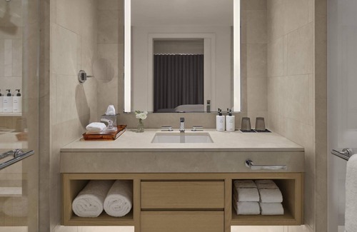 Beacon Hill Hotel | 3 Park View 2 Queen Beds at The Newbury Boston!