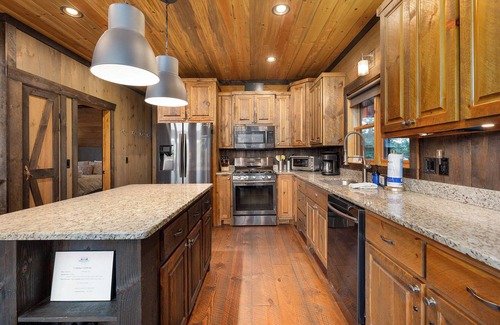 Blue Ridge Cabin | 3 Peaks & Treehouse - 10 Minutes From Downtown