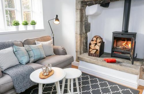 Whalley House | 3 Poole End