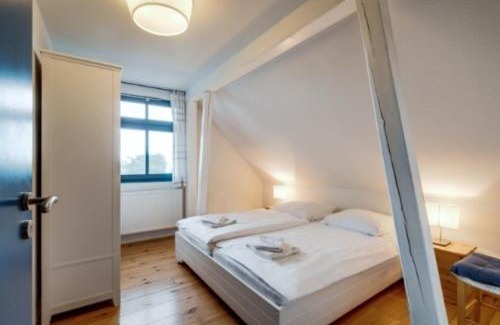 Warthe Apartment | 3-Raum Dachgeschoss Apartment 54