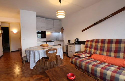 Les Carroz-d'Araches Apartment | 3-Room Apartment for 6, Renovated Kitchen, Near Village Center and Ski Lifts
