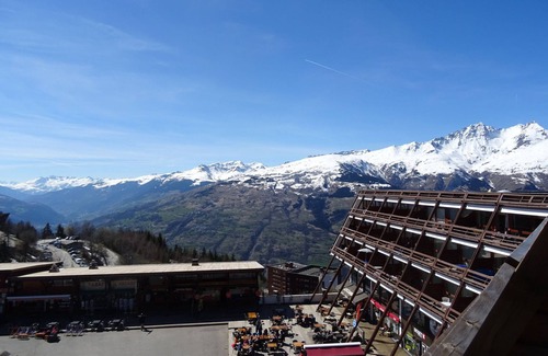 Arc-1600 Apartment | 3-room apartment for 7 people in Arc 1600, ski-in/ski-out, near shops, WiFi