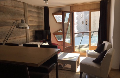 Val-d'Isere Apartment | 3 room apartment (6 persons) at the foot of the slopes with beautiful views