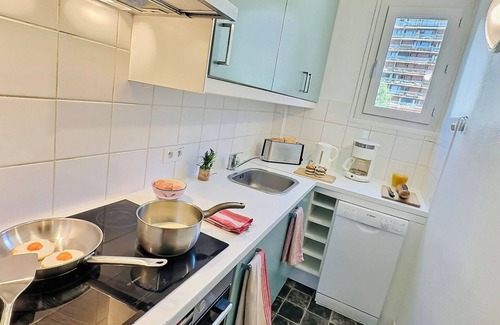 Tignes le Lac Apartment | 3-room apartment for 8 in Tignes, near slopes, balcony, TV, dishwasher, non-smoking