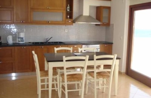 Sitia Apartment | 3 rooms appartment at seafront with big terrace